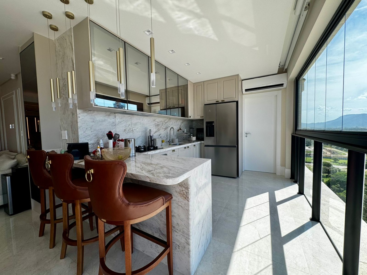 Apartamento no Ed. Cartier CNA Residence em Meia Praia em Itapema - foto 4