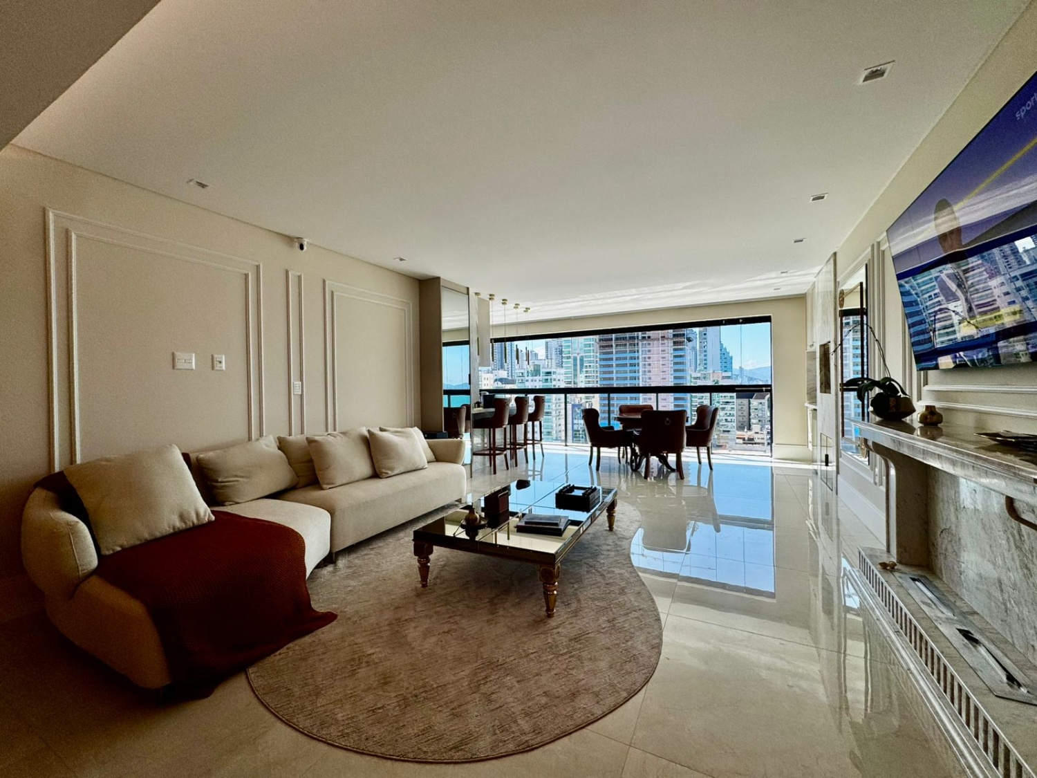 Apartamento no Ed. Cartier CNA Residence em Meia Praia em Itapema - foto 5
