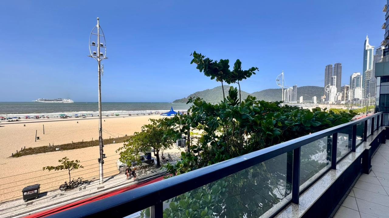 Apartamento no Residencial Cybila em Balneário Camboriú - foto 27