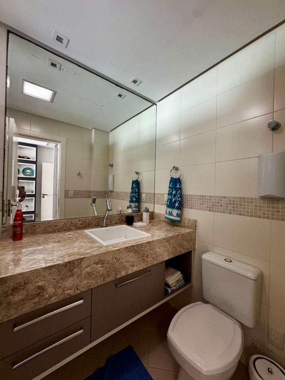 Apartamento no Condomínio Residencial Villa do Mar em Meia Praia - foto 8
