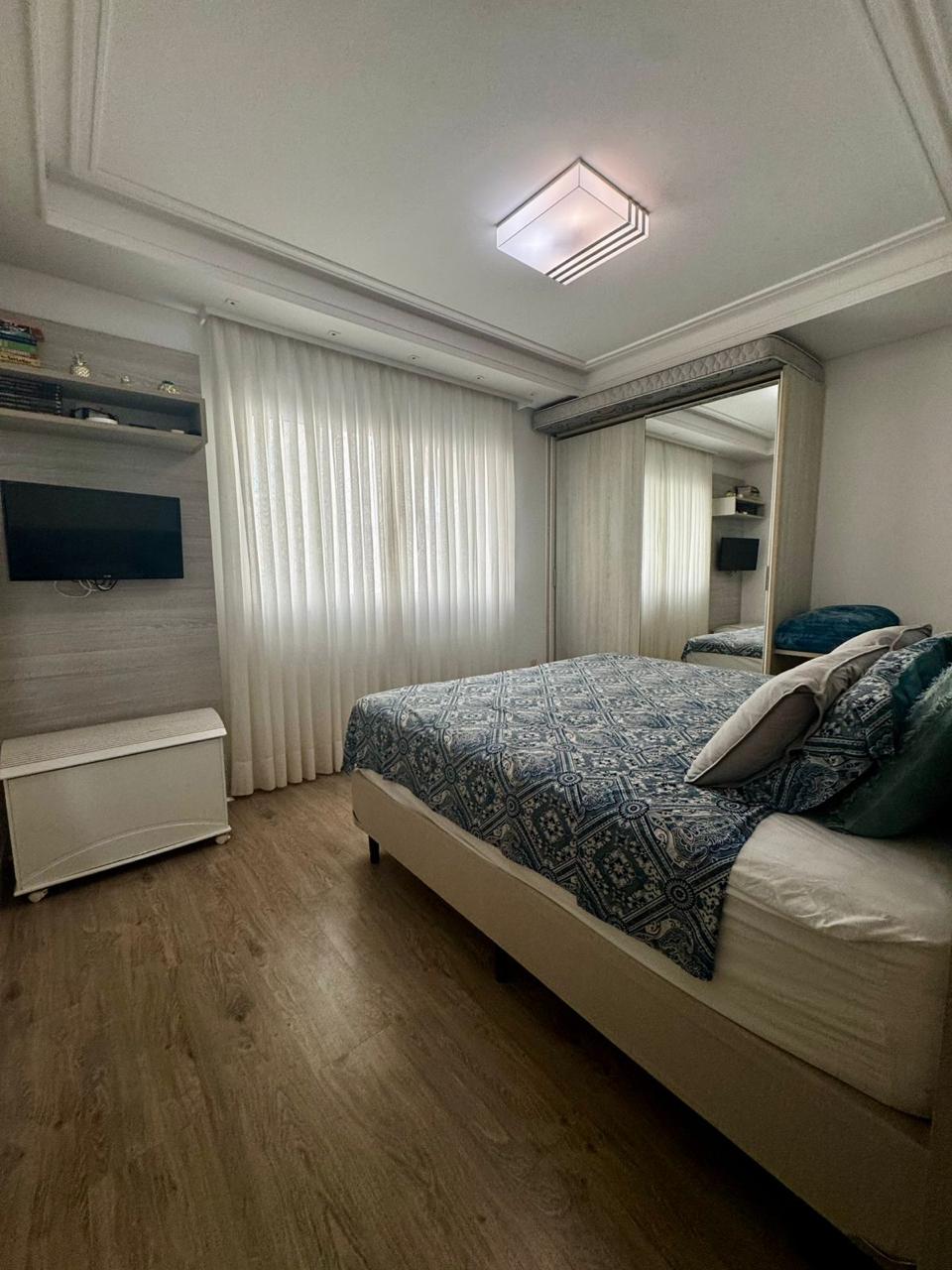 Apartamento no Condomínio Residencial Villa do Mar em Meia Praia - foto 13