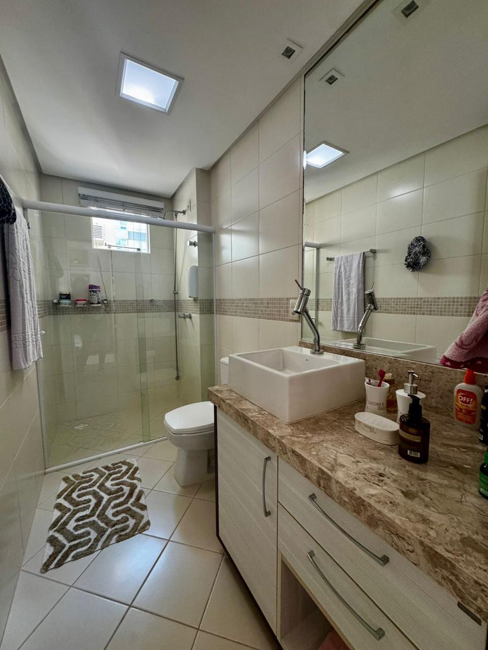 Apartamento no Condomínio Residencial Villa do Mar em Meia Praia - foto 14