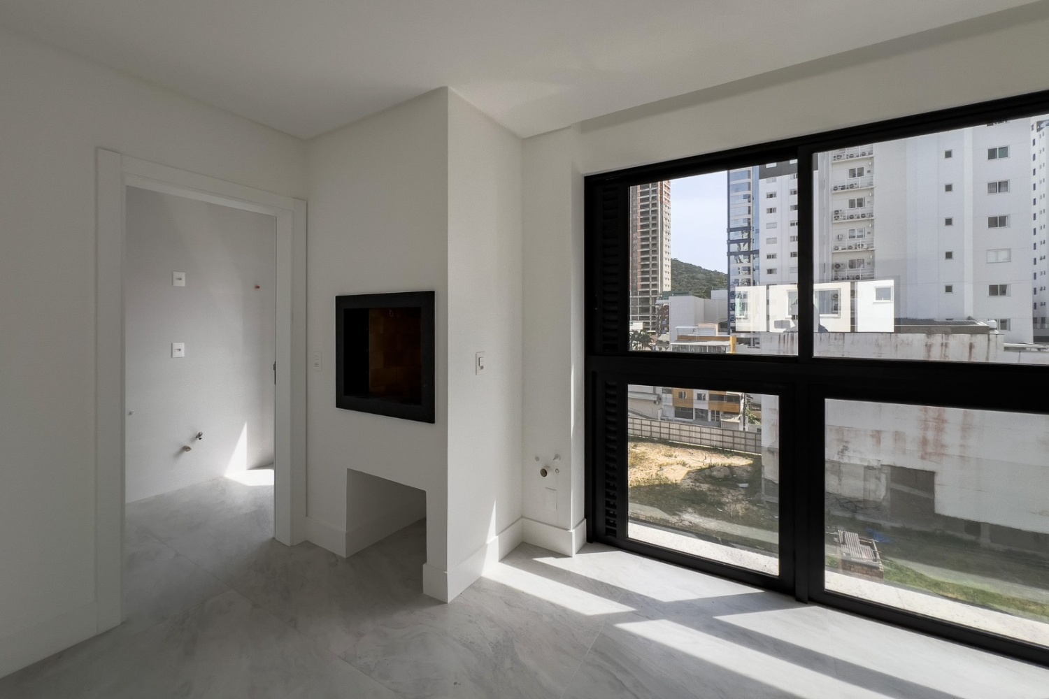 Apartamento no Edifício Vênus de Milo em Balneário Camboriú - foto 6