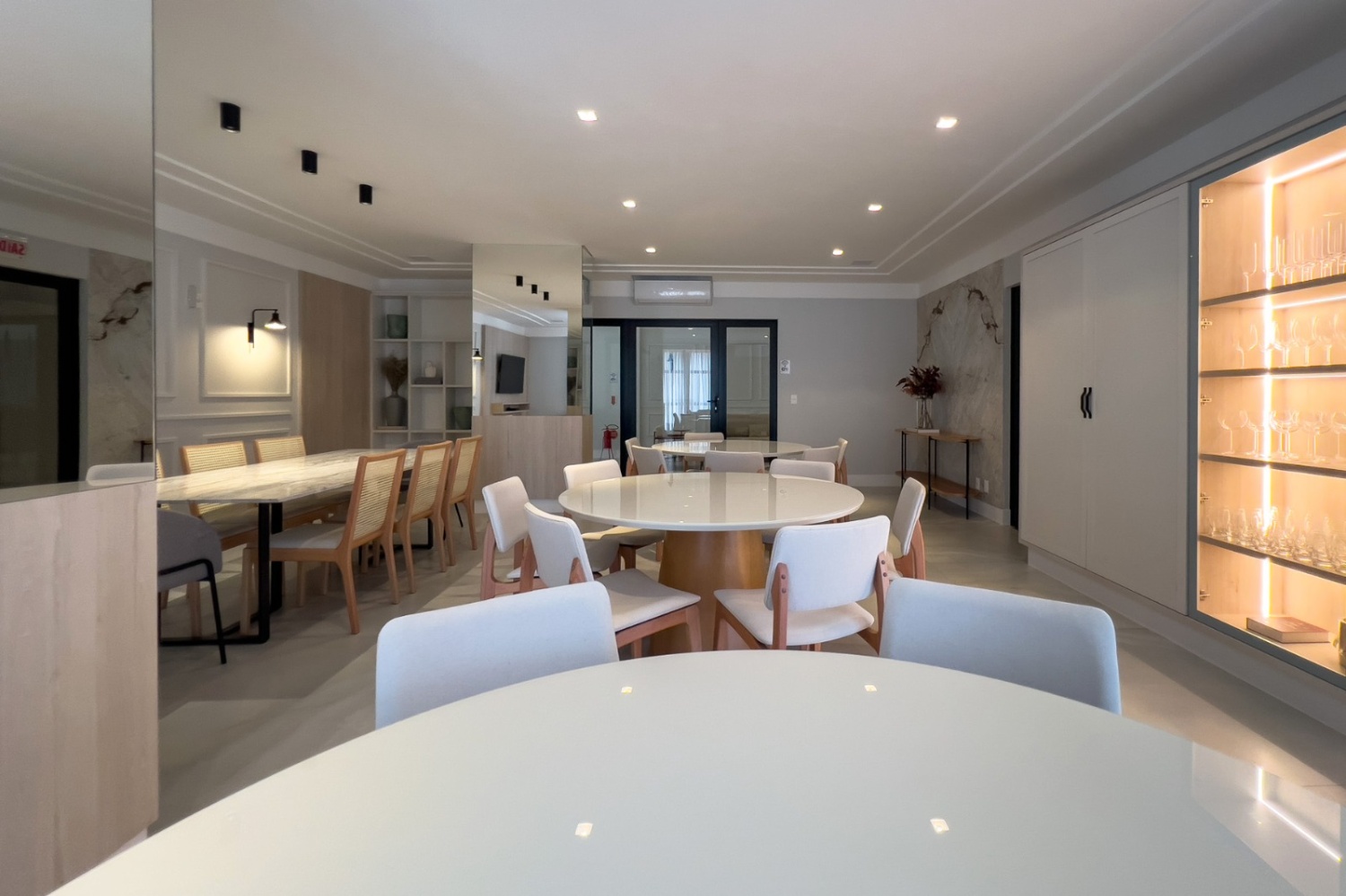 Apartamento no Edifício Vênus de Milo em Balneário Camboriú - foto 36