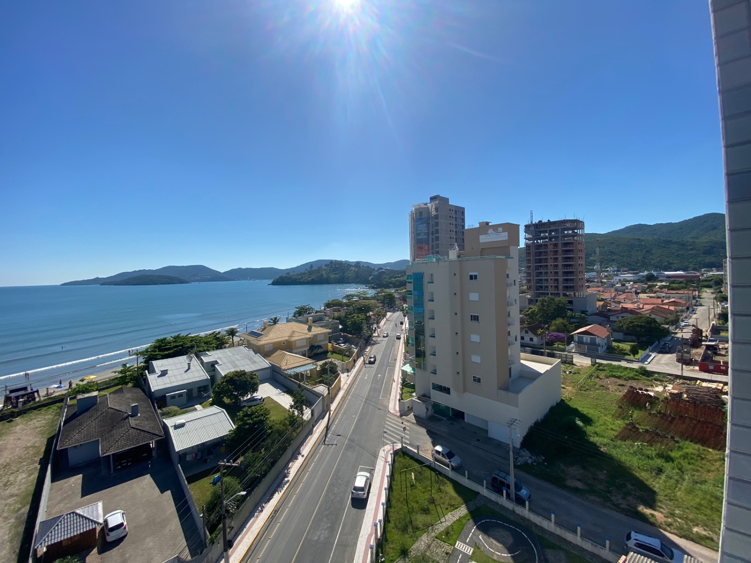 Apartamento no Edifício Residencial Singapore em Porto Belo - foto 5