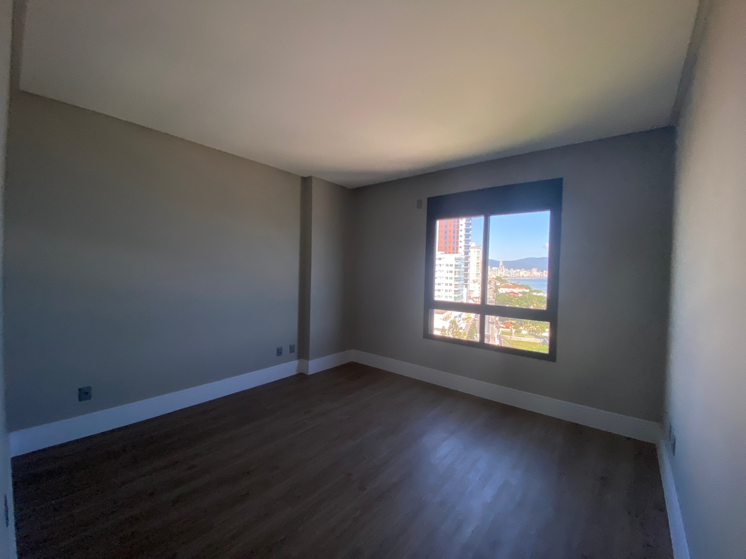 Apartamento no Edifício Residencial Singapore em Porto Belo - foto 20