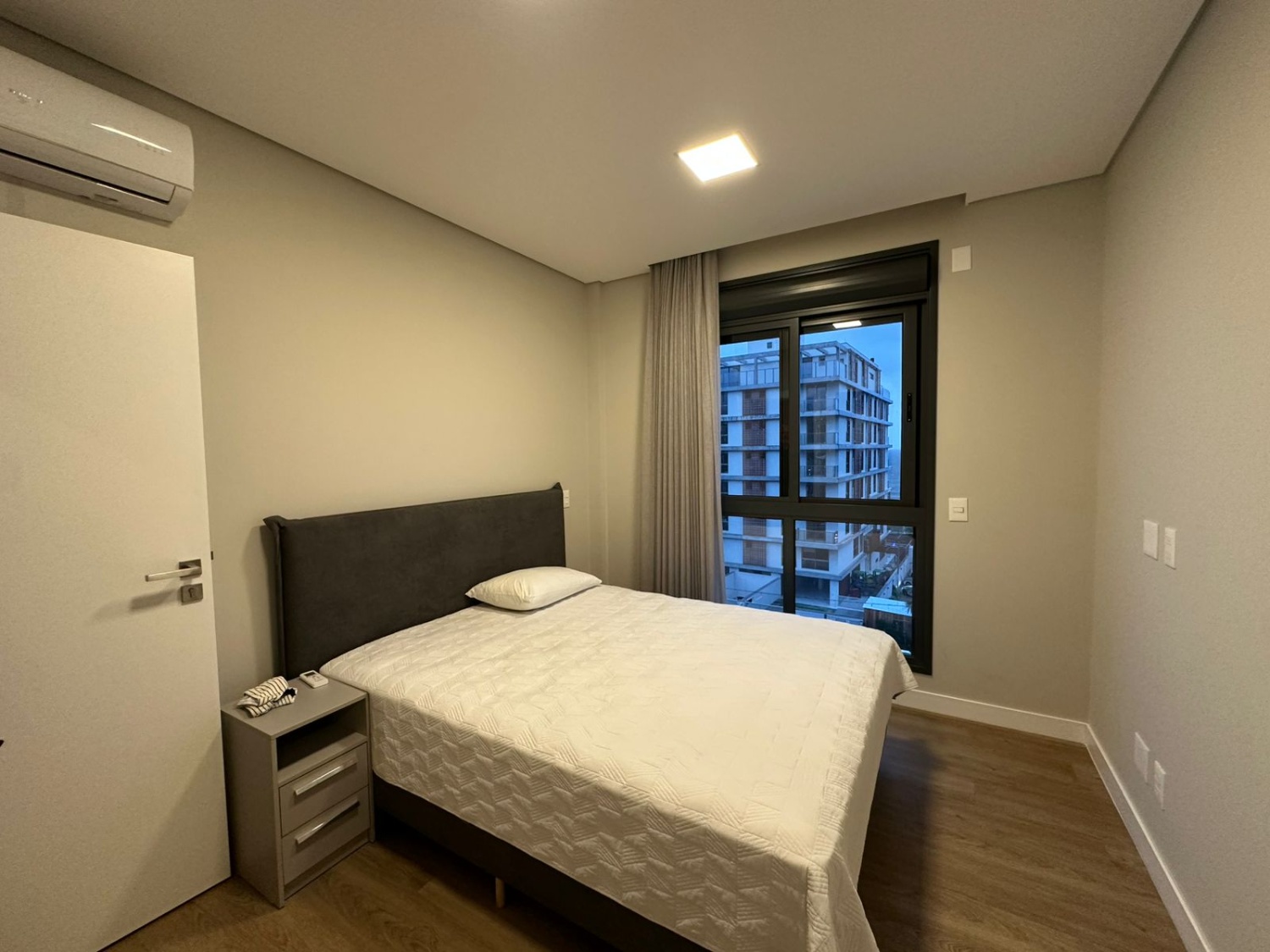 Apartamento Duplex no Edifício Cala Dor na Praia Brava - foto 12
