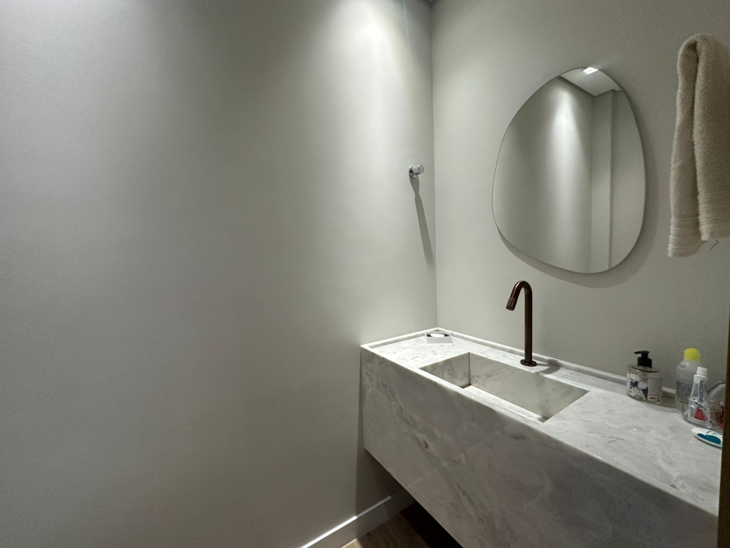 Apartamento Duplex no Edifício Cala Dor na Praia Brava - foto 18