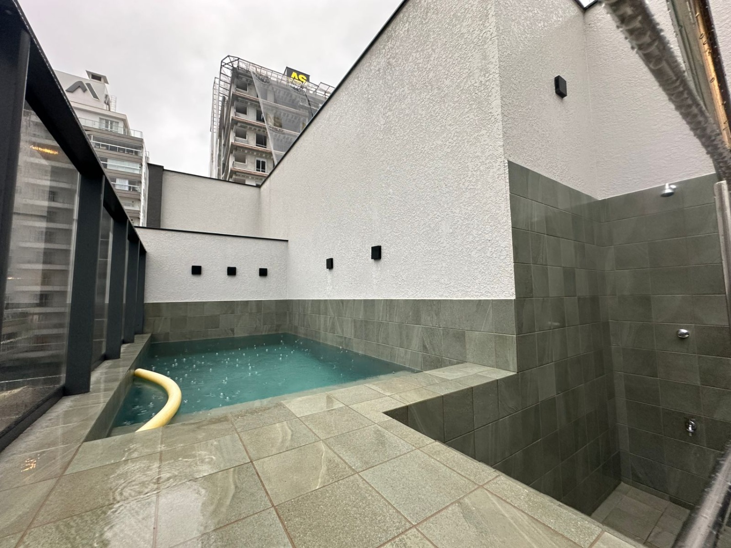 Apartamento Duplex no Edifício Cala Dor na Praia Brava - foto 20
