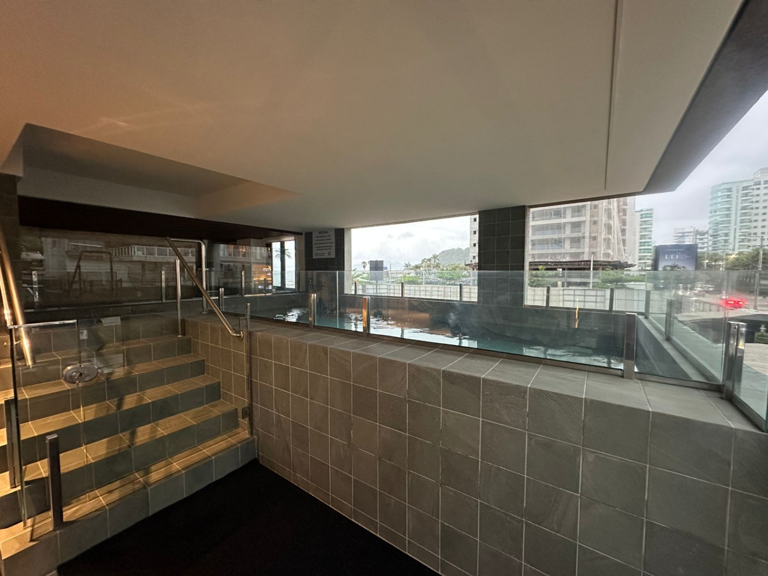 Apartamento Duplex no Edifício Cala Dor na Praia Brava - foto 25