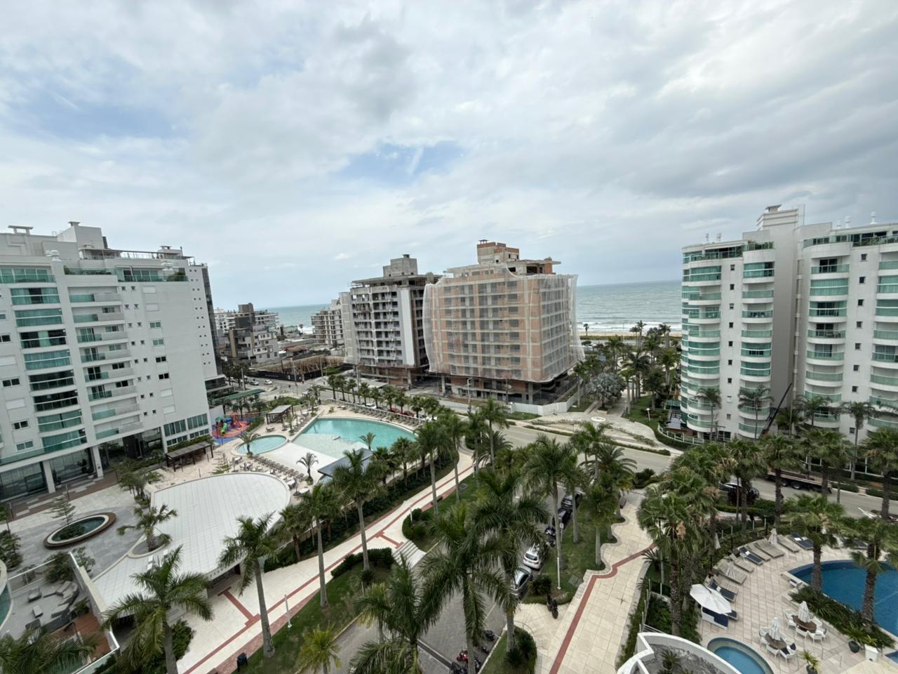 Apartamento no Ed. Brava Beach Aroeira na Praia Brava - foto 24