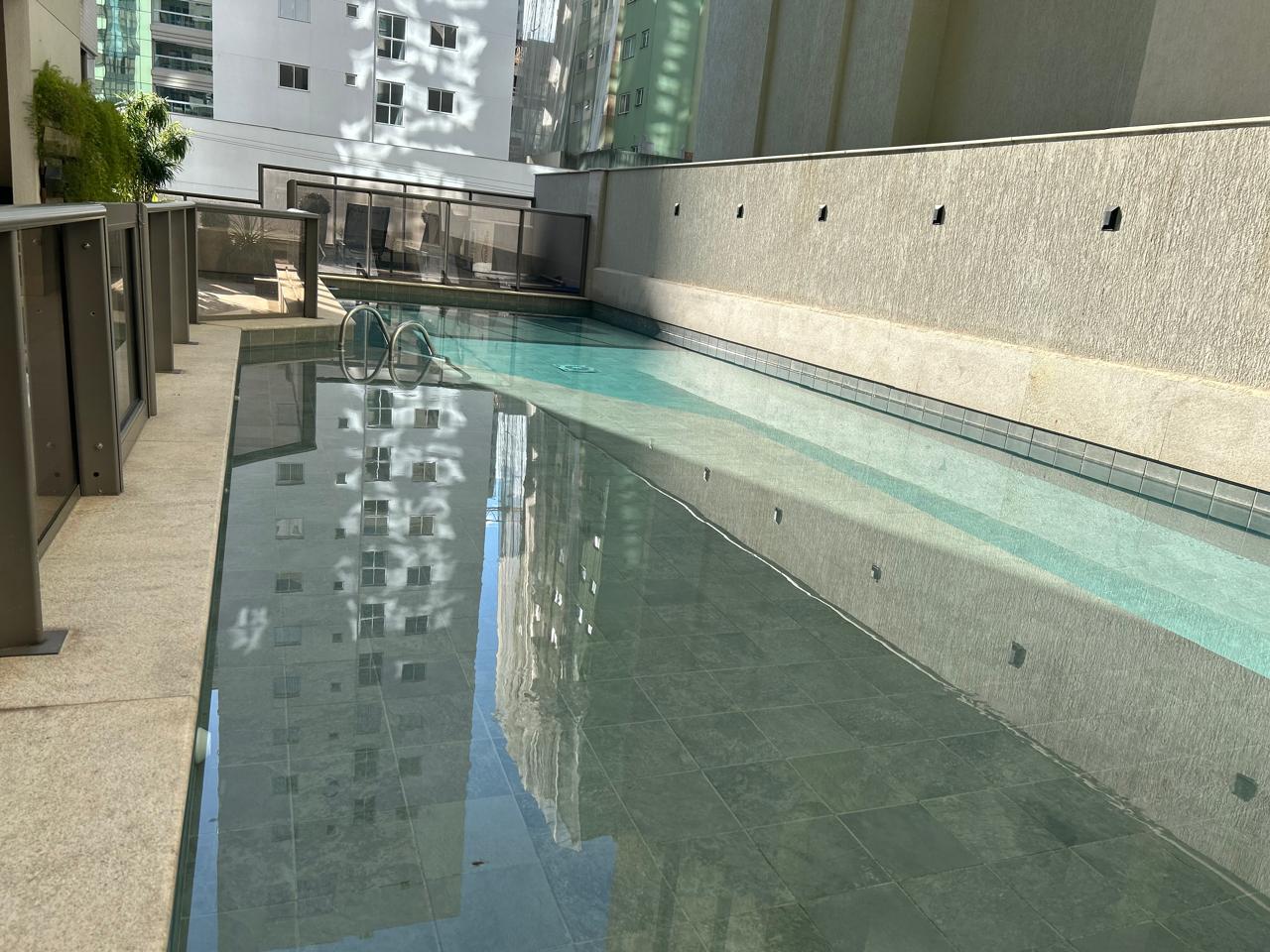Apartamento no Ed. Milano Residence em Itapema - foto 26