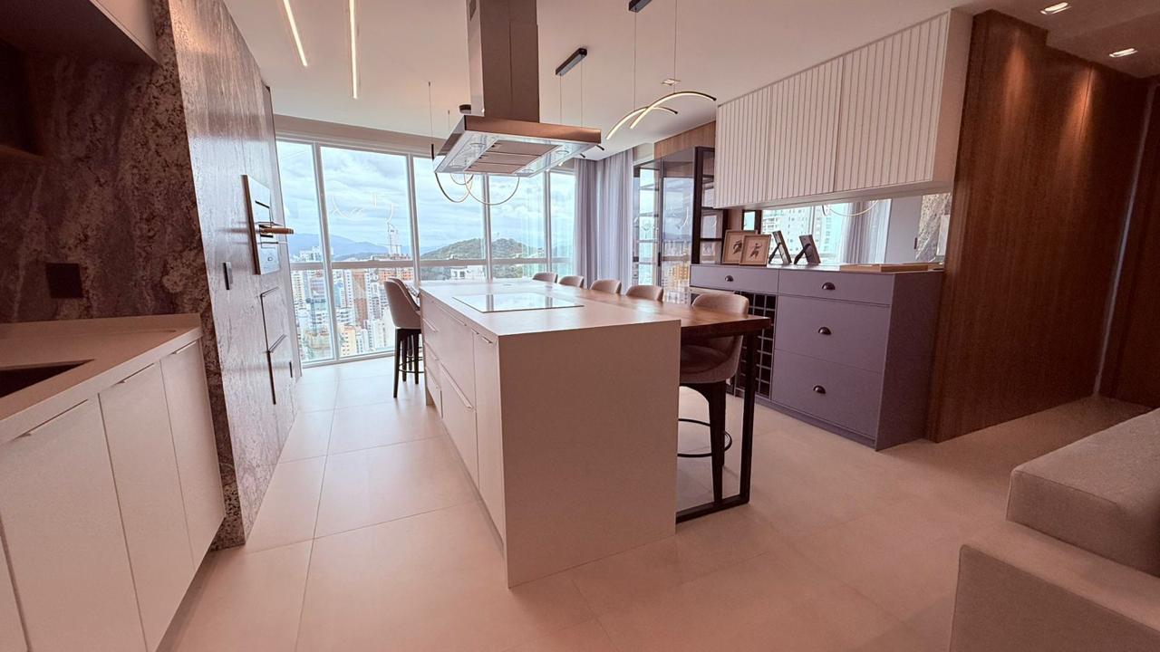 Apartamento no Edifício Alameda Jardins em Balneário Camboriú - foto 8