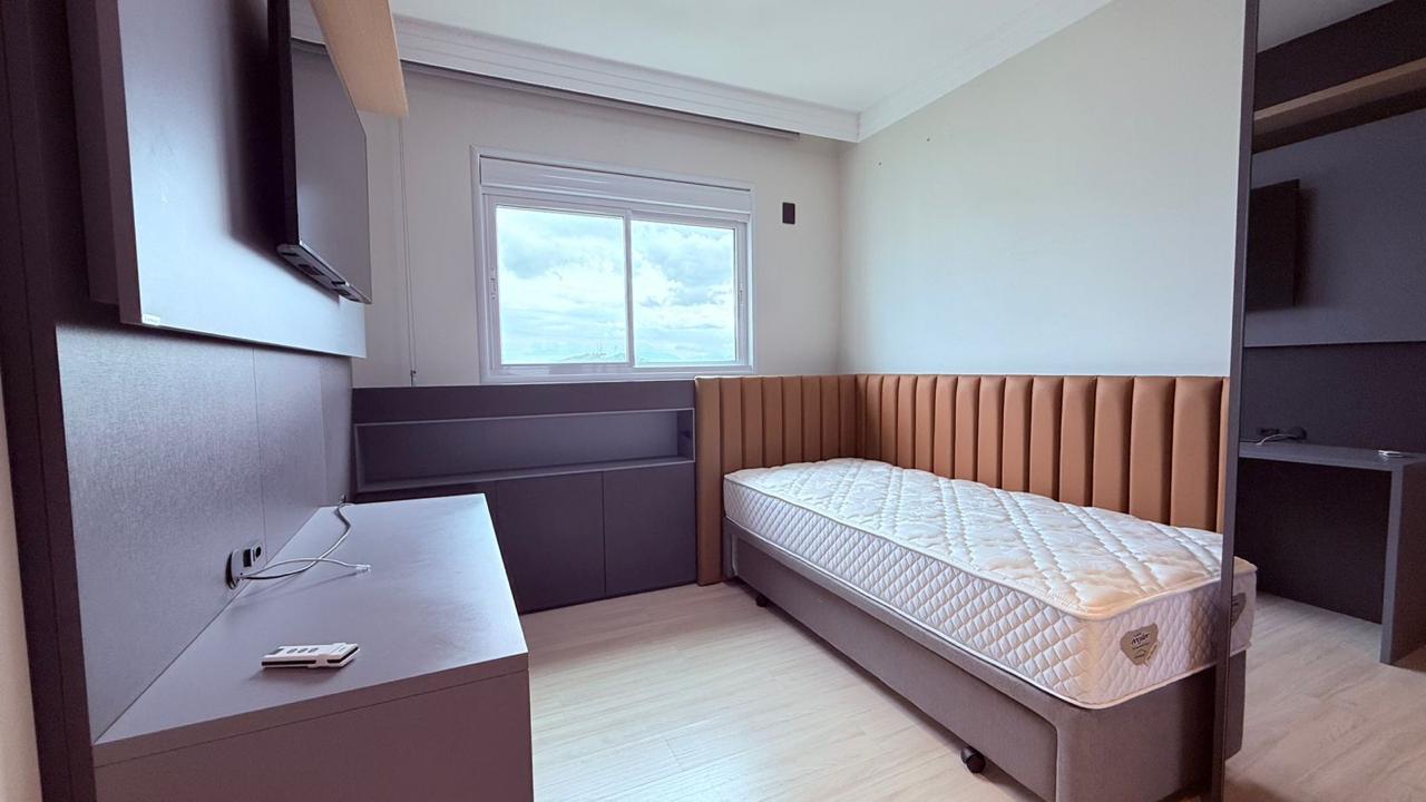 Apartamento no Edifício Alameda Jardins em Balneário Camboriú - foto 14
