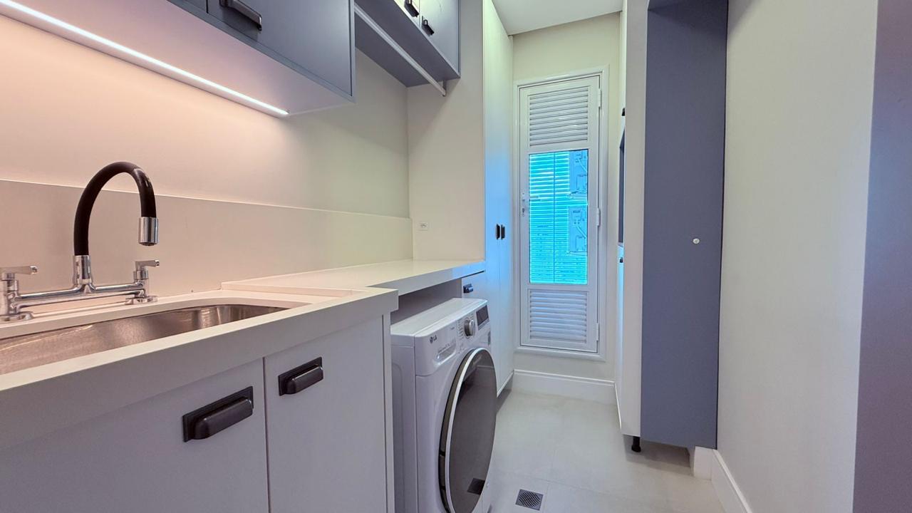 Apartamento no Edifício Alameda Jardins em Balneário Camboriú - foto 21