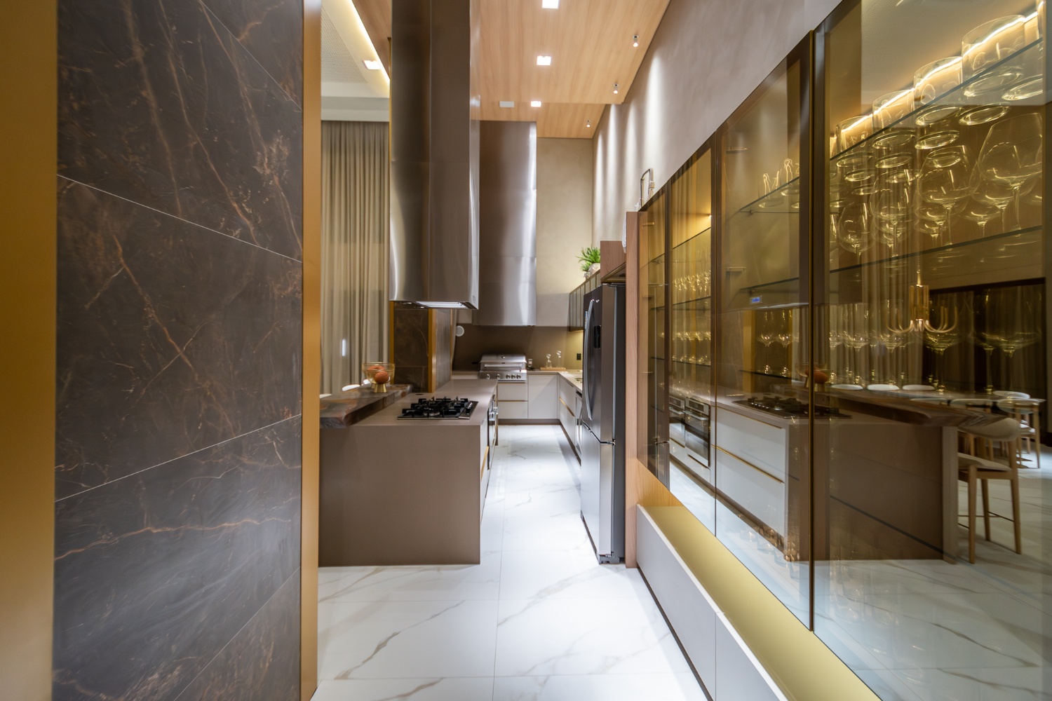 Cobertura Duplex no Edifício Riomaggiore Residenze em Balneário Camboriú - foto 32