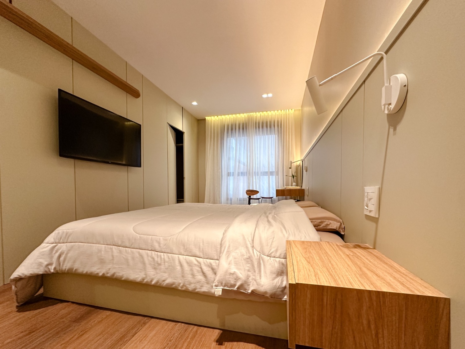 Apartamento Mobiliado no Edifício Brava 22 na Praia Brava - foto 12