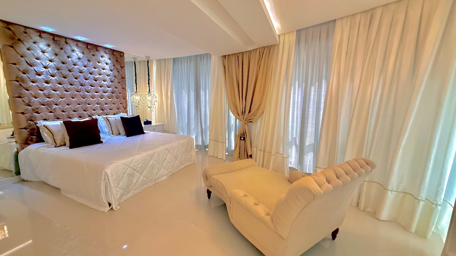 Apartamento Duplex no Edifício Dubai Tower Residence em Meia Praia - Itapema/SC - foto 41