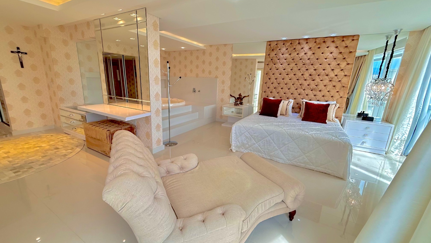 Apartamento Duplex no Edifício Dubai Tower Residence em Meia Praia - Itapema/SC - foto 42