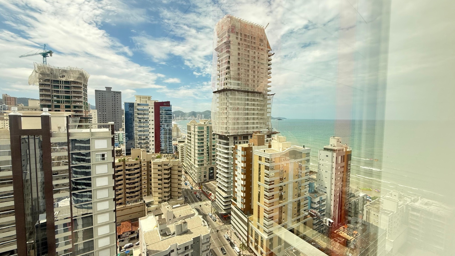 Apartamento Duplex no Edifício Dubai Tower Residence em Meia Praia - Itapema/SC - foto 49