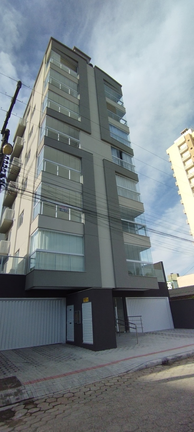 Apartamento no Ed. Illuminé Residence em Pereque, Porto Belo/SC