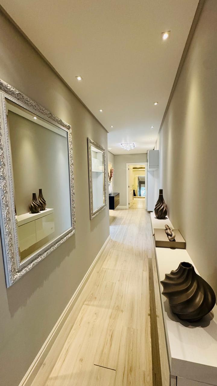 Apartamento no Ed. Atlantic Paradise em Meia Praia em Itapema - foto 15
