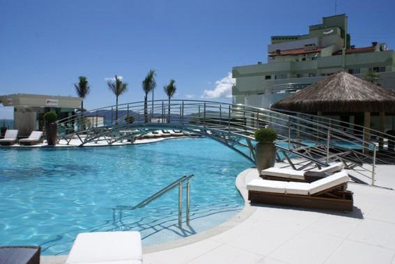 Apartamento no Ed. Atlantic Paradise em Meia Praia em Itapema - foto 24