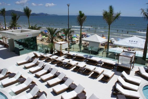 Apartamento no Ed. Atlantic Paradise em Meia Praia em Itapema - foto 30