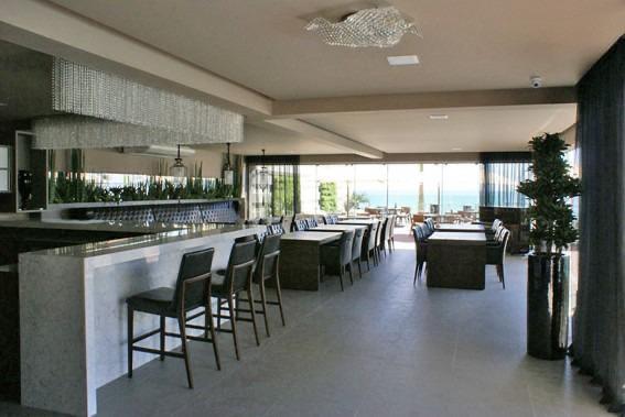 Apartamento no Ed. Atlantic Paradise em Meia Praia em Itapema - foto 39