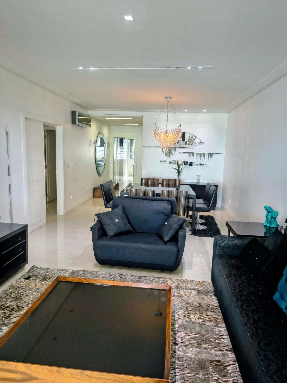 Apartamento no Ed. Barramares em Balneário Camboriú - foto 4