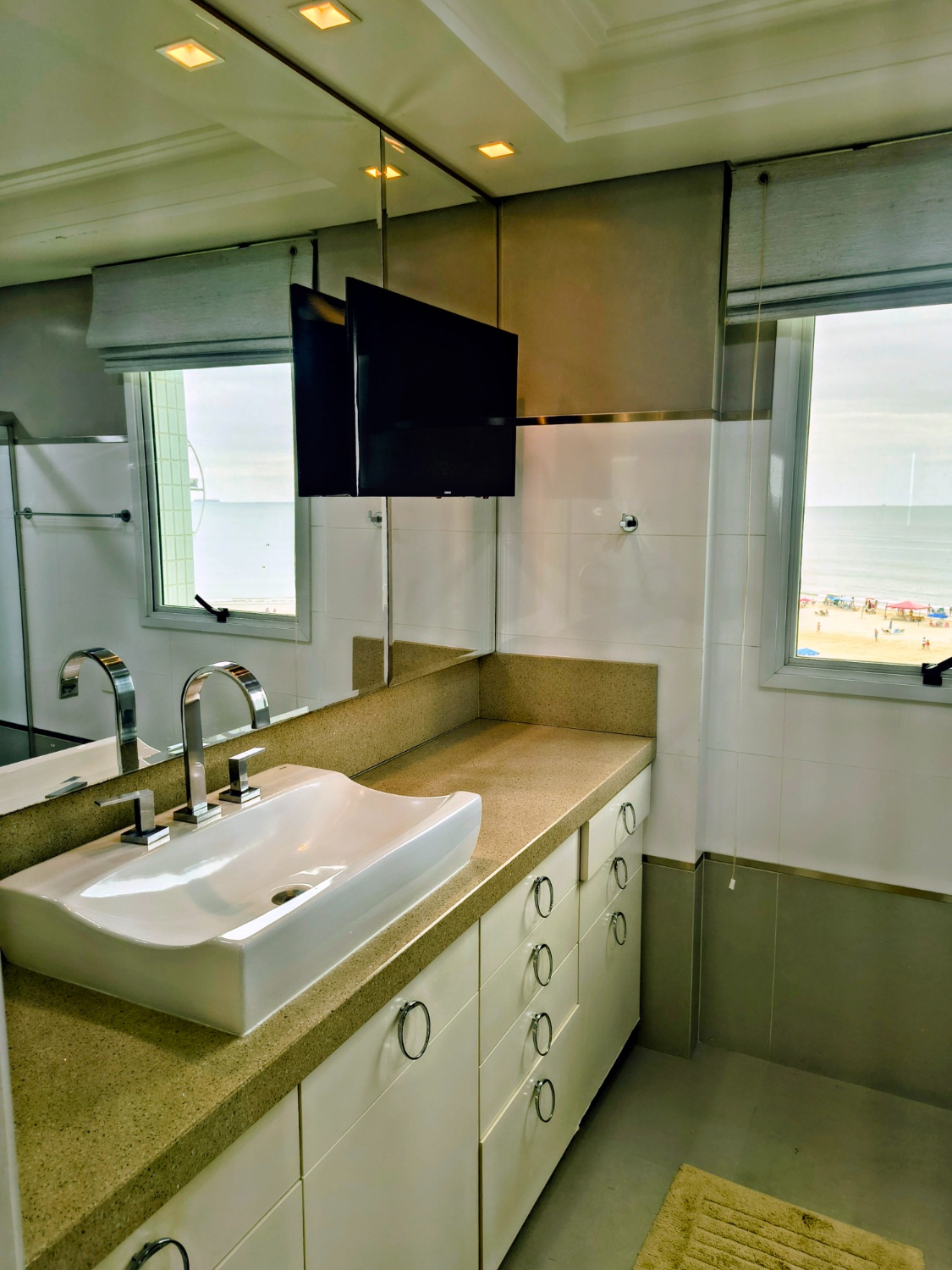 Apartamento no Ed. Barramares em Balneário Camboriú - foto 15