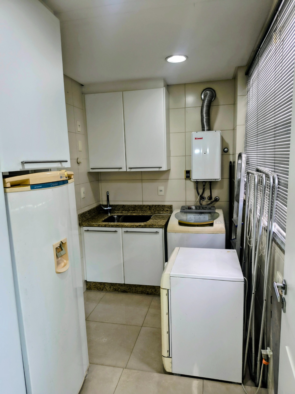 Apartamento no Ed. Barramares em Balneário Camboriú - foto 23