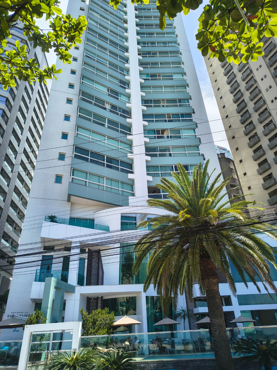 Apartamento no Ed. Barramares em Balneário Camboriú - foto 42