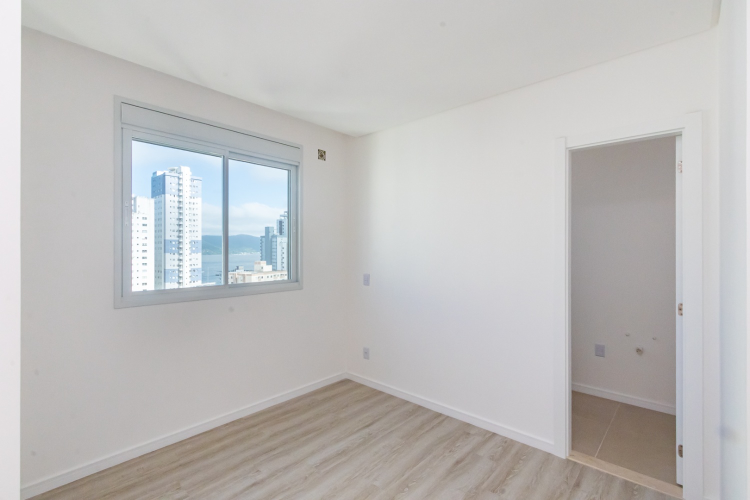 Apartamento no Ed. Villa Alba em Balneário Camboriú - foto 26