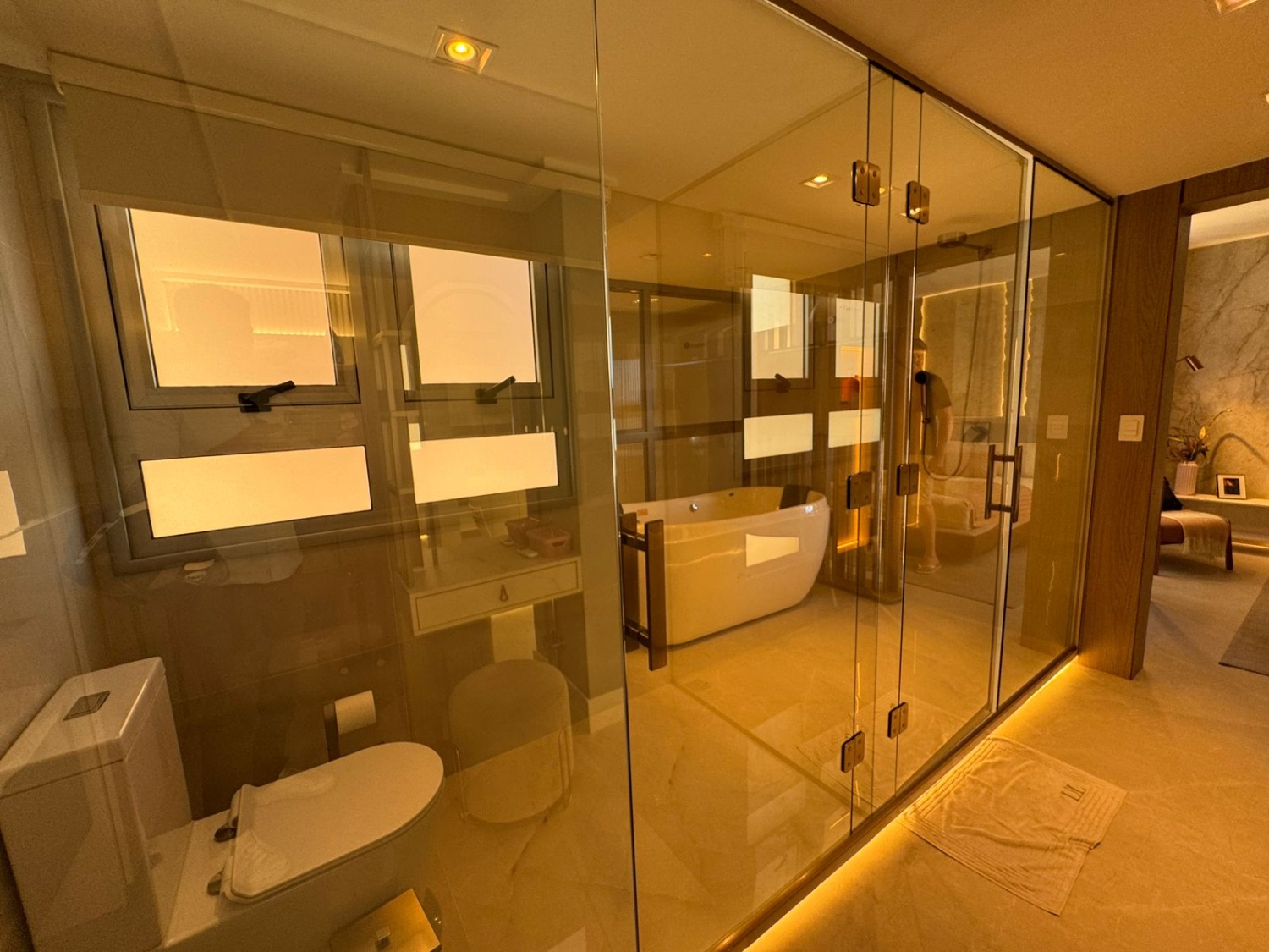 Apartamento no Edifício Grécia em Balneário Camboriú - foto 15