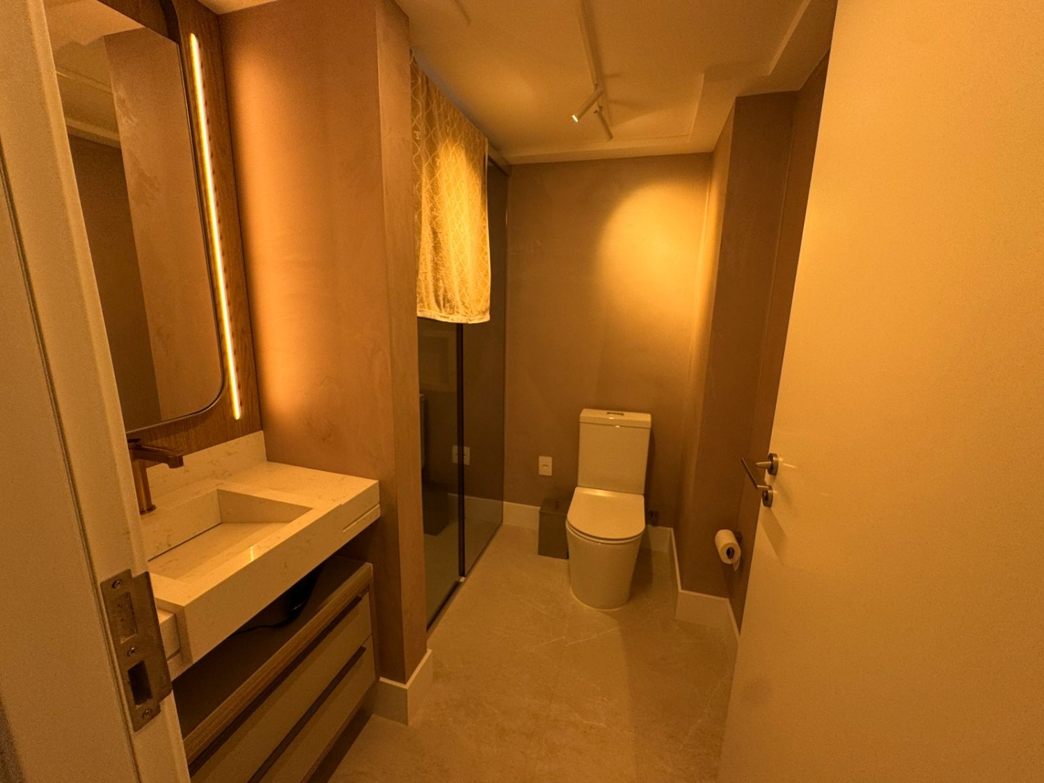 Apartamento no Edifício Grécia em Balneário Camboriú - foto 19