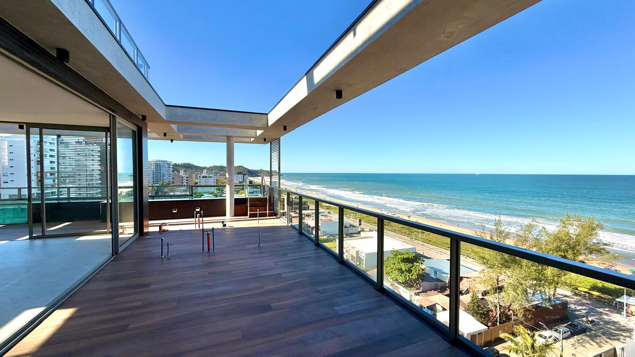 Cobertura Duplex no Ed. Horizon na Praia Brava - foto 11