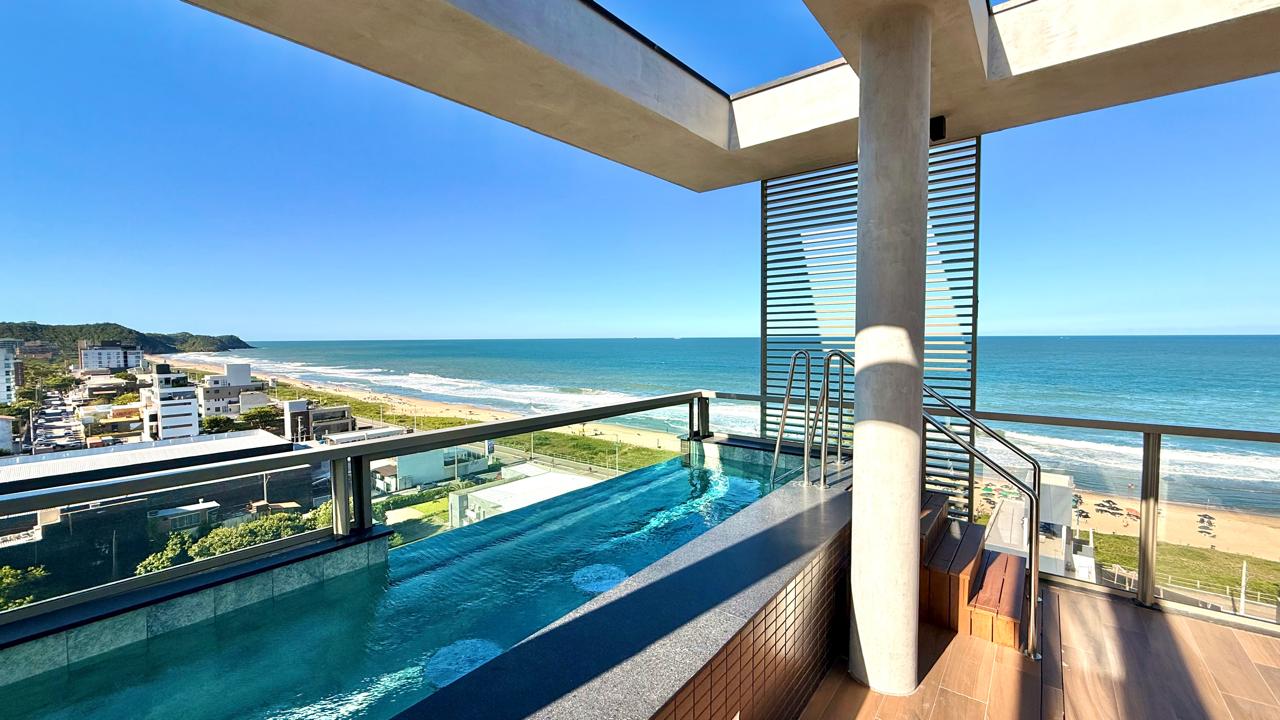 Cobertura Duplex no Ed. Horizon na Praia Brava - foto 18