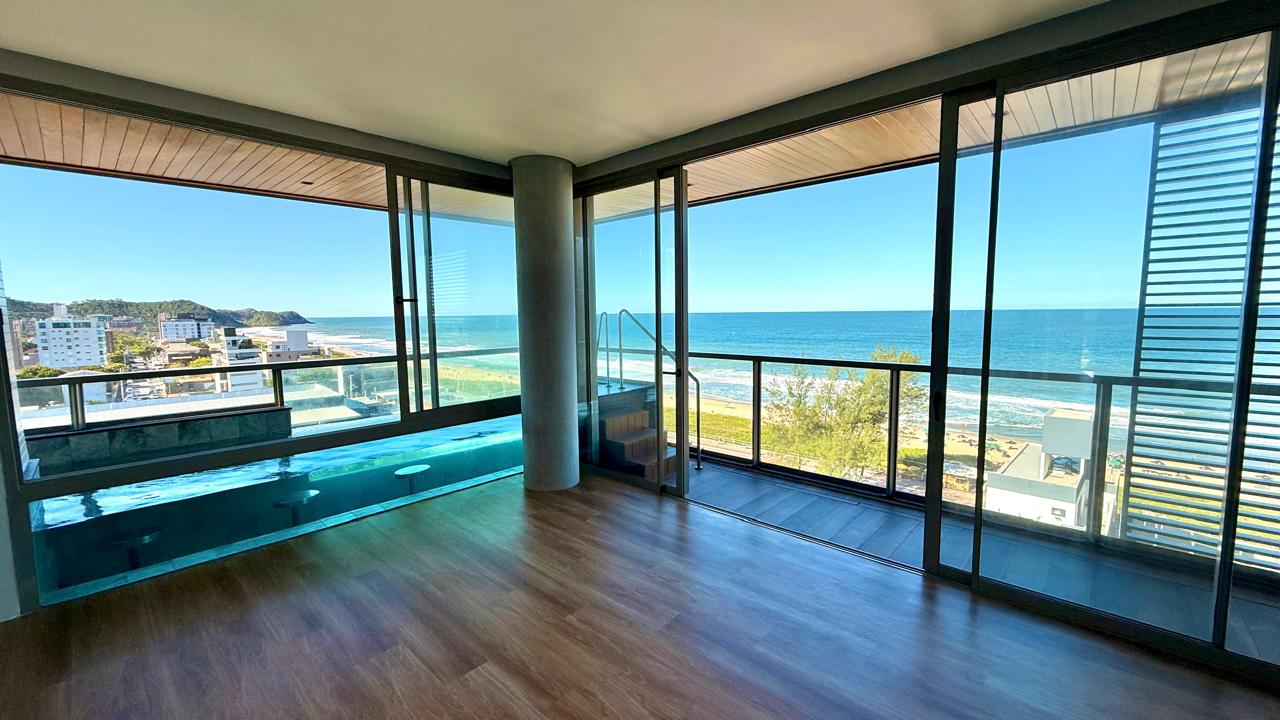 Cobertura Duplex no Ed. Horizon na Praia Brava - foto 22