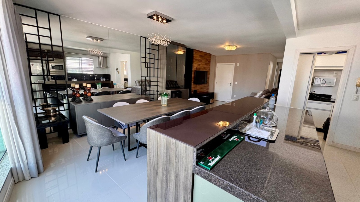 Apartamento no Ed. Gran Torino em Balneário Camboriú - foto 2