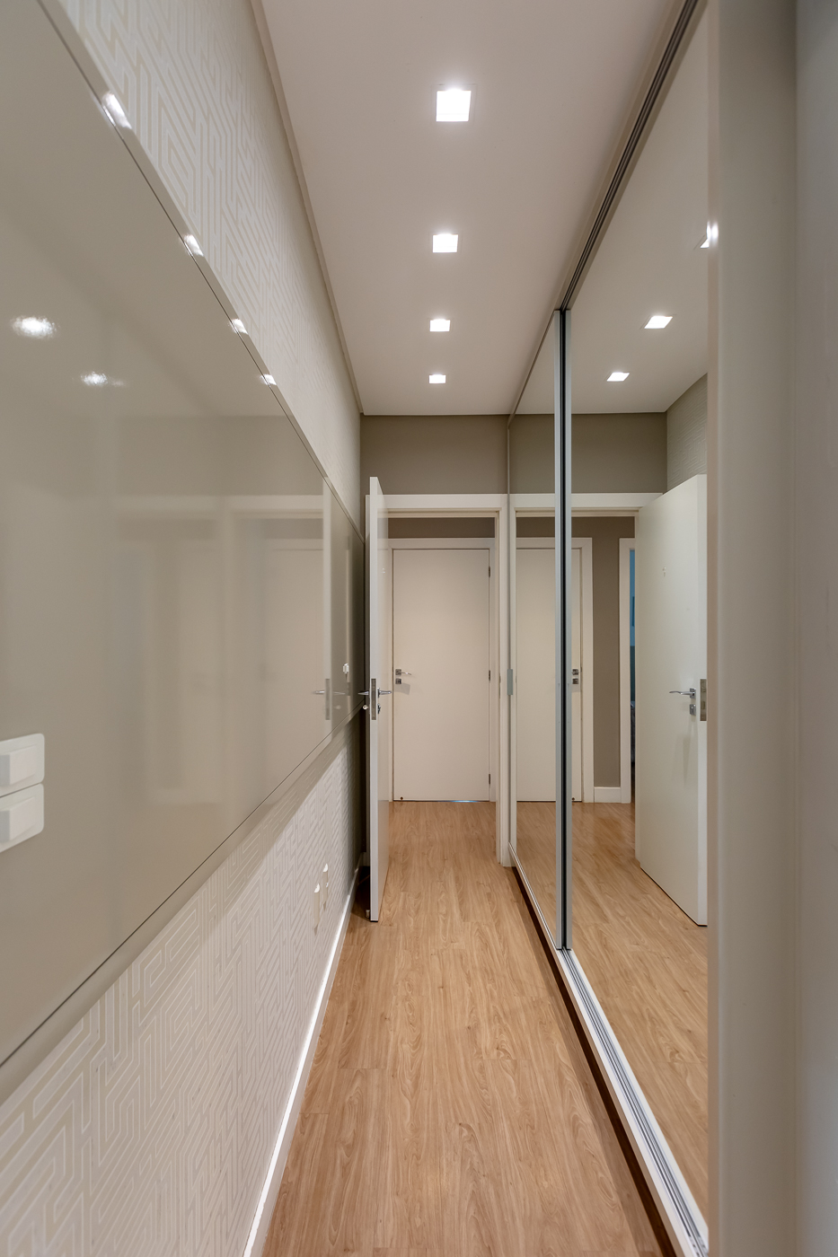 Apartamento Garden no Ed. Porto dos Sonhos em Balneário Camboriú - foto 25