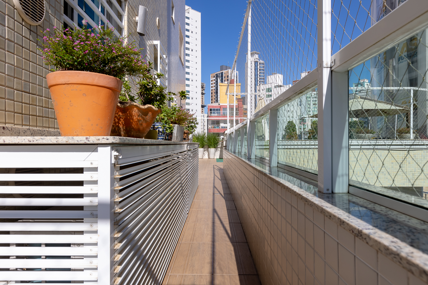 Apartamento Garden no Ed. Porto dos Sonhos em Balneário Camboriú - foto 26