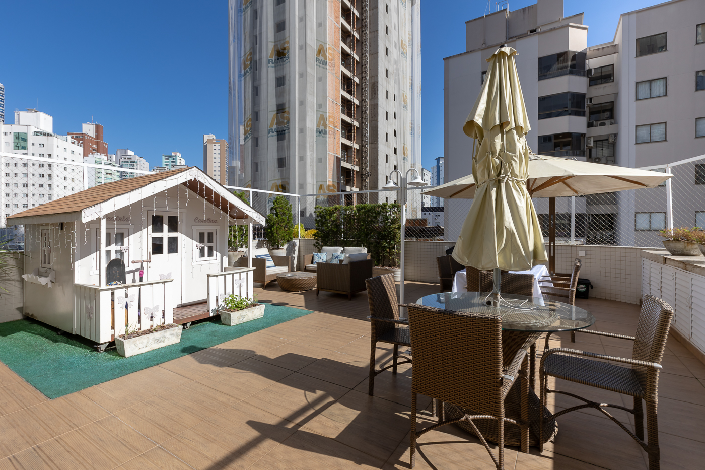 Apartamento Garden no Ed. Porto dos Sonhos em Balneário Camboriú - foto 28