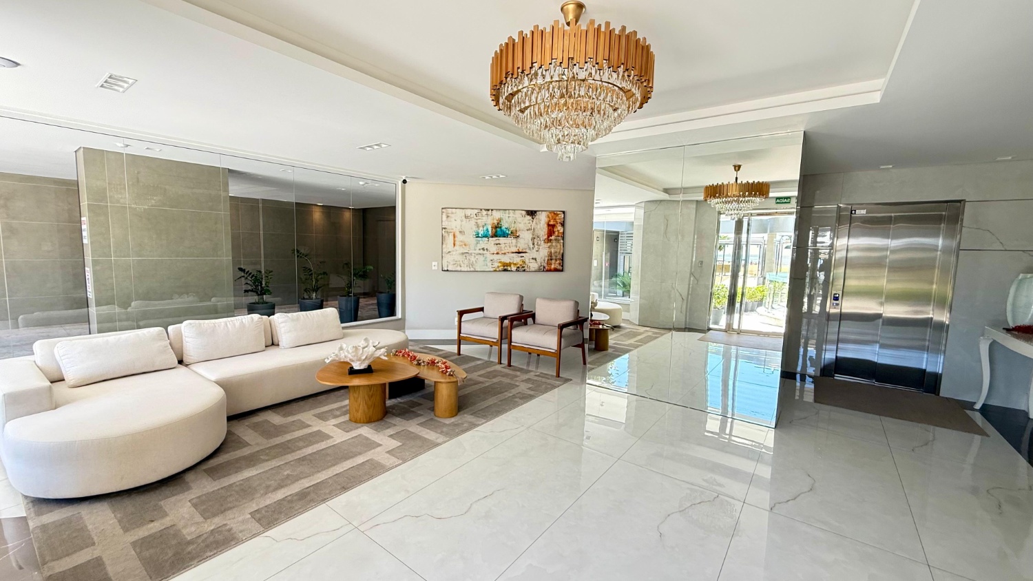 Apartamento no Ed. Nina Schurmann em Balneário Camboriú - foto 26