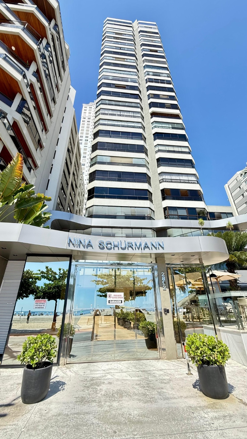 Apartamento no Ed. Nina Schurmann em Balneário Camboriú - foto 34