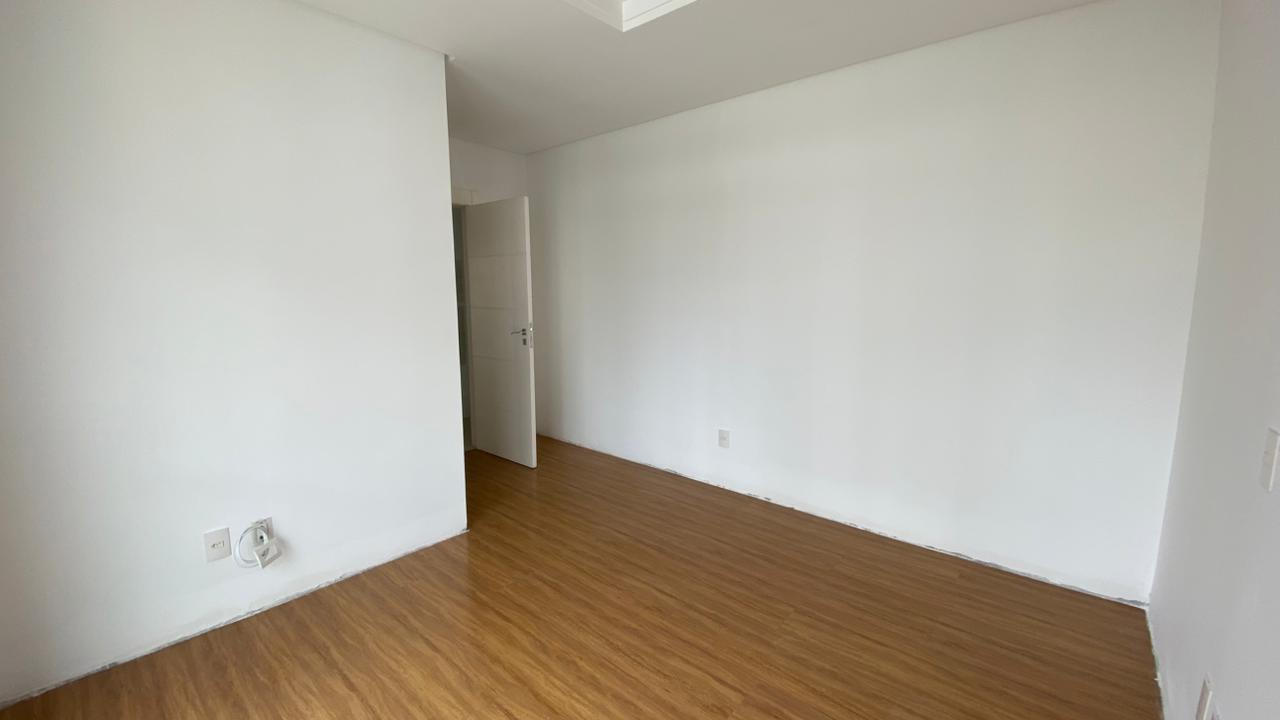 Apartamento no Residencial Dimora del Sole em Balneário Camboriú - foto 12
