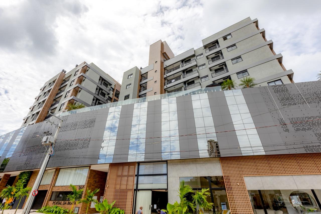Apartamento no Edifício Portal da Brava em Balneário Camboriú - foto 29