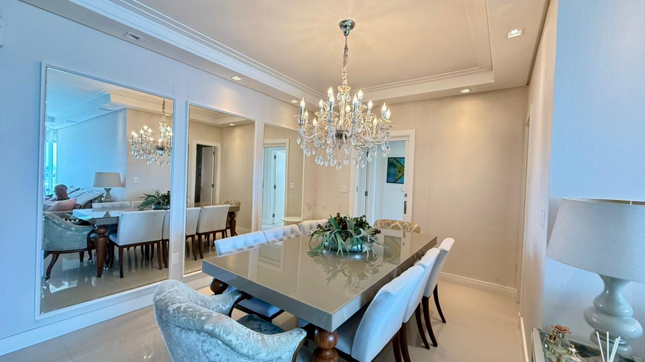 Apartamento no Ed. Villa Serena Home Club em Balneário Camboriú - foto 7