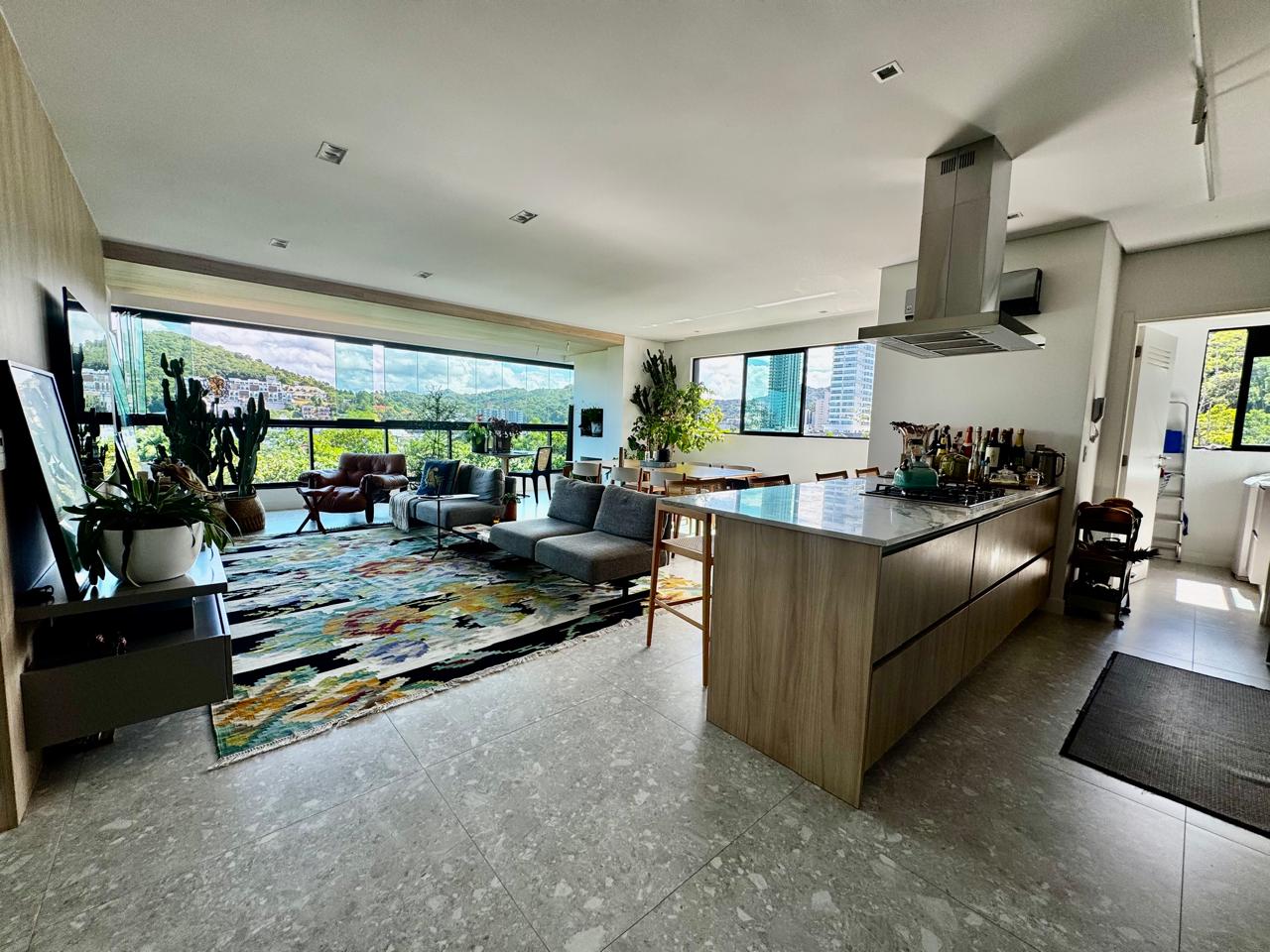 Apartamento no Ed. Colina da Brava na Praia Brava/SC - foto 2