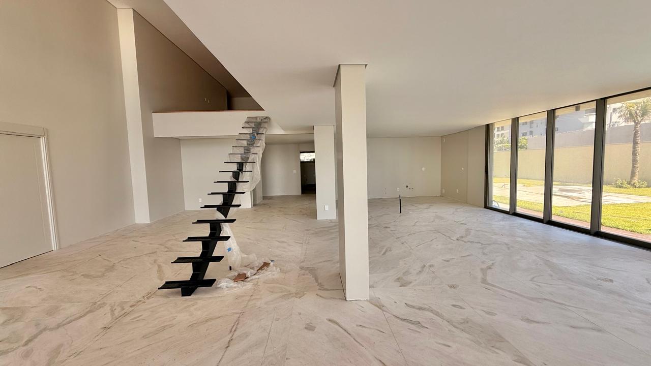 Apartamento Garden no Ed. Tirreno Residenziale na Praia Brava de Praia Brava - foto 8